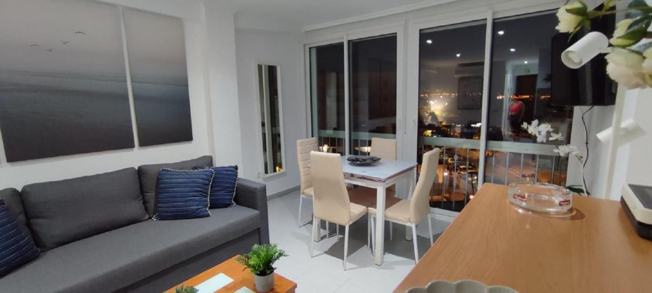 Ferienwohnung Turisstiko Playa Carvajal Fuengirola Exterior foto